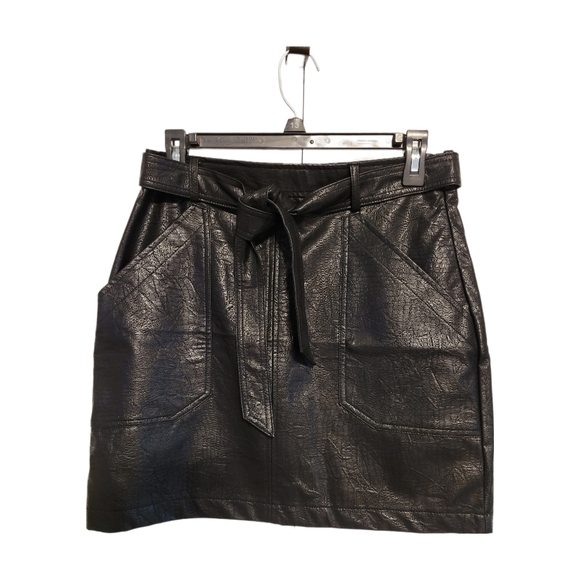 ShineStar Faux Leather Belted Black Mini Skirt Sz M NWOT - Picture 2 of 6